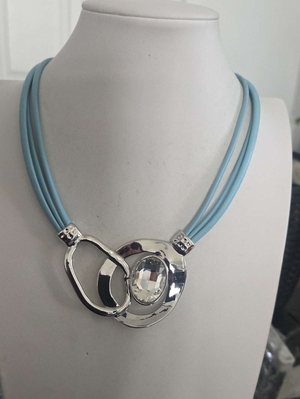 Paparazzi California Cowgirl Blue Necklace NWT